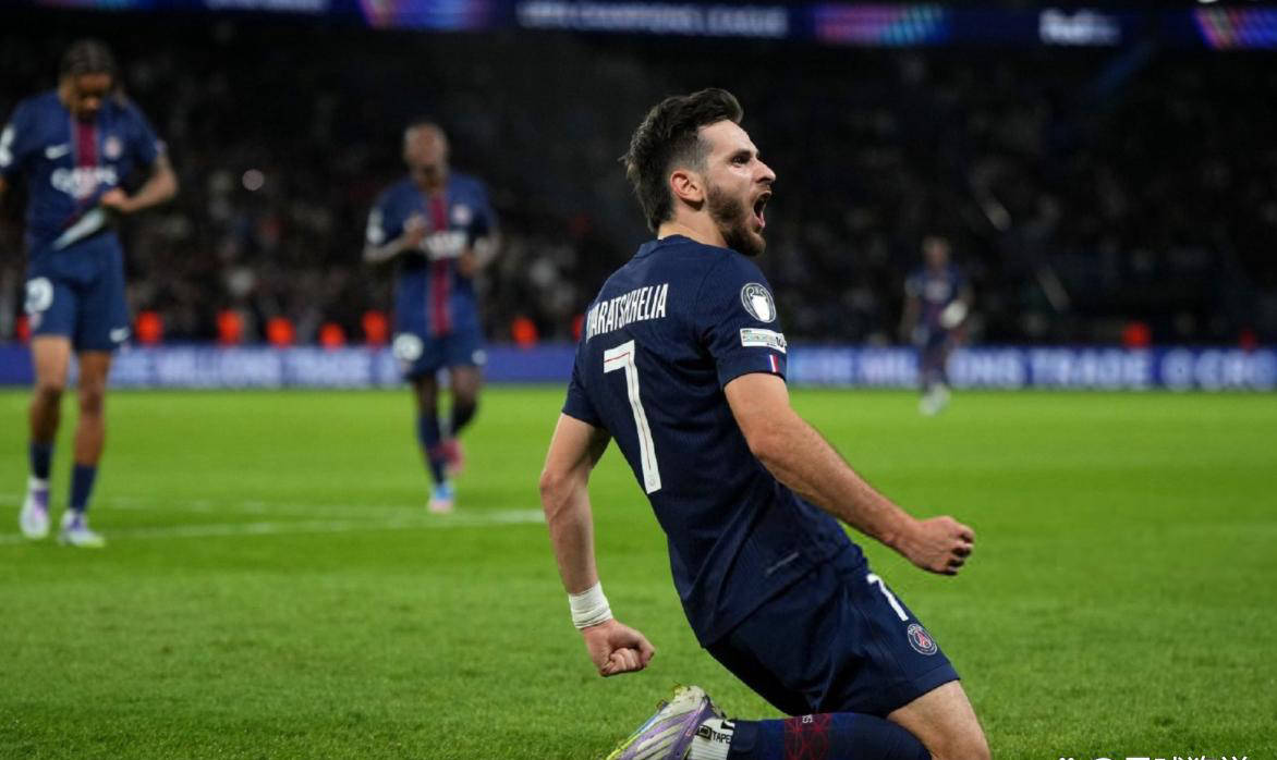 社区盾倒计时,巴黎圣日耳曼窗口期单刀错失,细节引发关注,赛场秩序良好,心理建设被强调(巴黎圣日耳曼球员评论姆巴佩)-尊龙娱乐