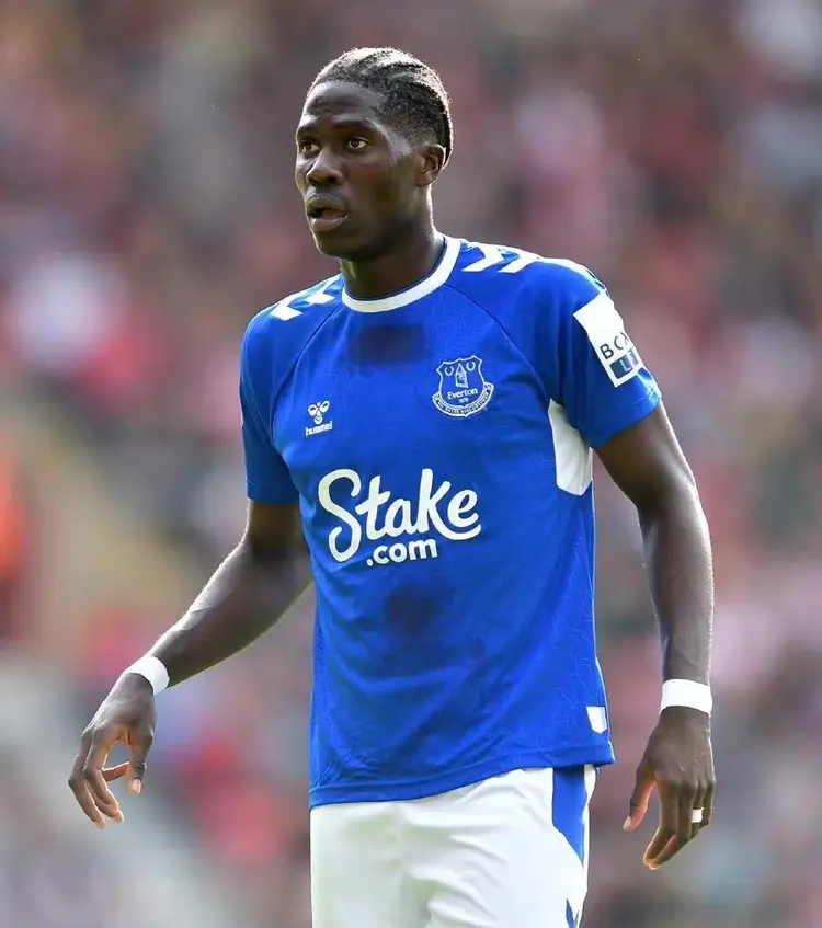 关于英超赛后再迎强敌，华盛顿奇才造点机会，主帅态度——管理层满意，阵容厚度经受考验的信息