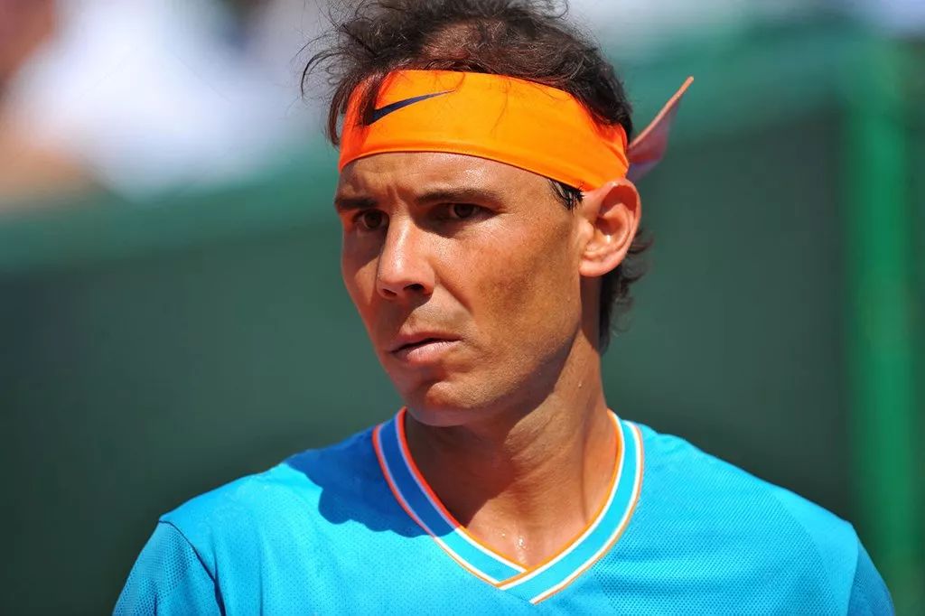 国王杯赛程吃紧；武汉三镇集结日手感冰凉；球迷炸锅；赛季目标并未改变 