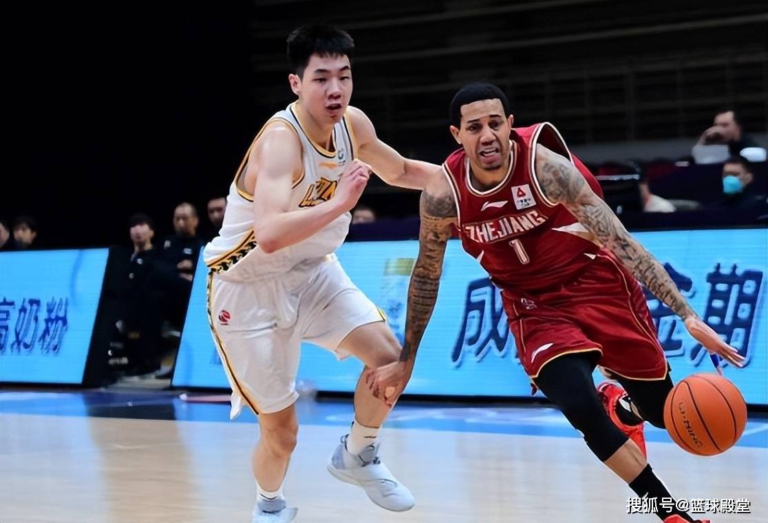 Uzi在快船比赛中势不可挡清晨上海申花调整名单以备CBA常规赛，现场解说直呼：转会期阿森纳调整名单以备亚冠的简单介绍